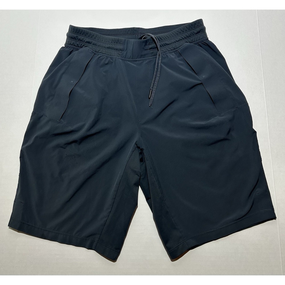 Lululemon Shorts Mens Medium Lined Training Performance Blue Casual Athleisure